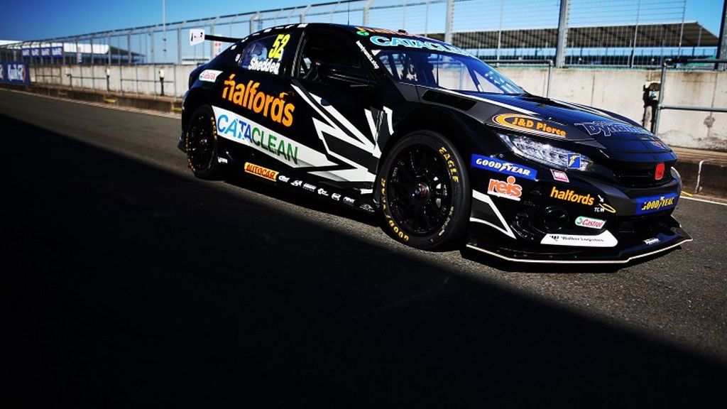 Shedden fastest on BTCC return at Silverstone test